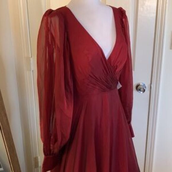 Mac Duggal Sheer Blouson Sleeve Surplice Gown 67873 - Picture 13 of 14